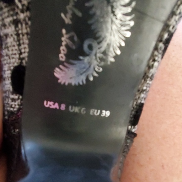 WOW....Ruby Shoo........from England - Picture 6 of 7